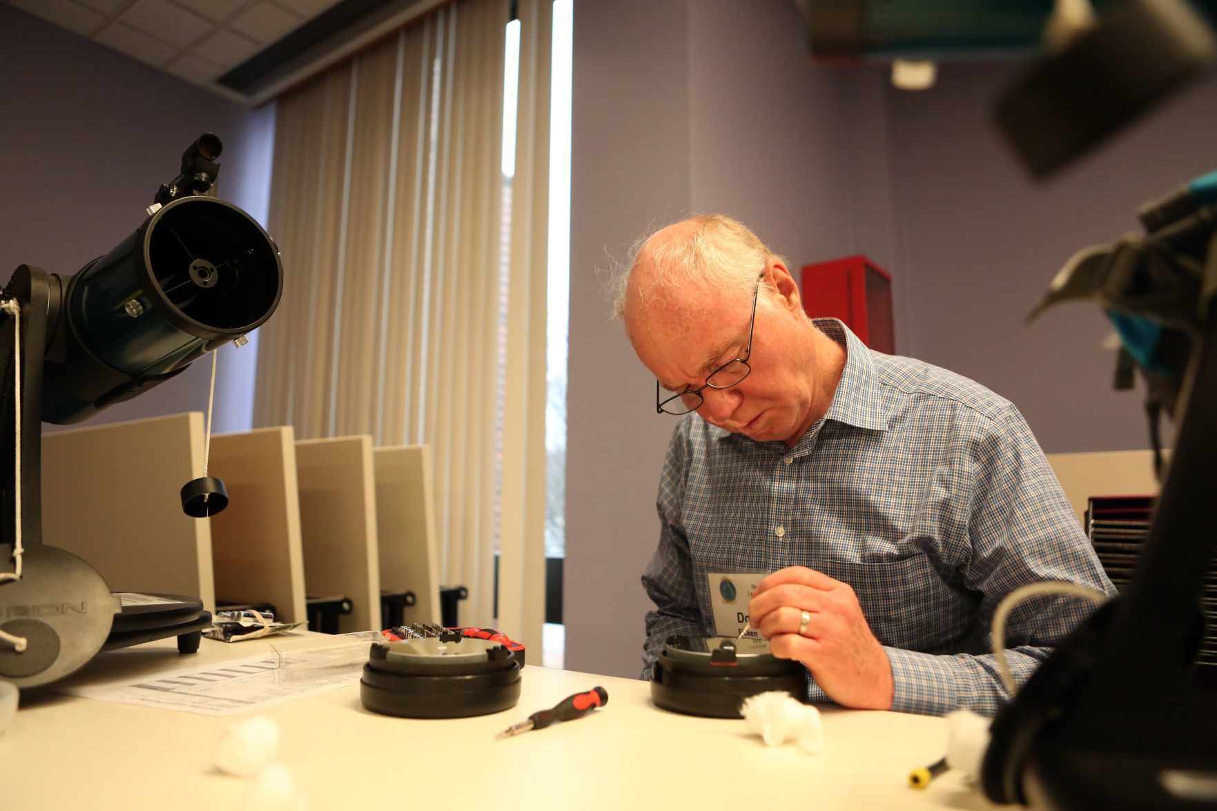 Library telescope cleaning
